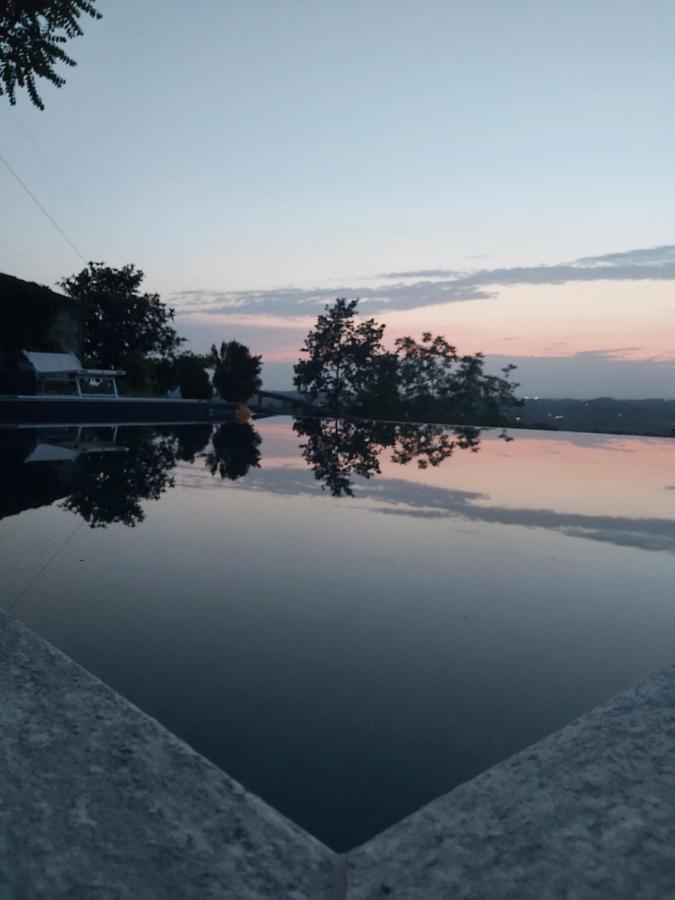 Moon Garden Vila Mongardino Exterior foto